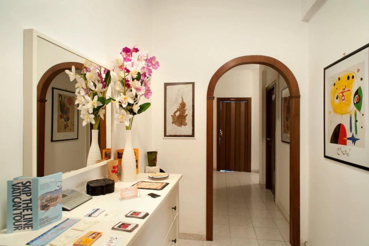 Interno 9 Hotel Roma Exterior foto